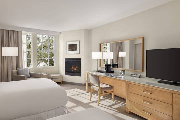 Room 30 of 130
