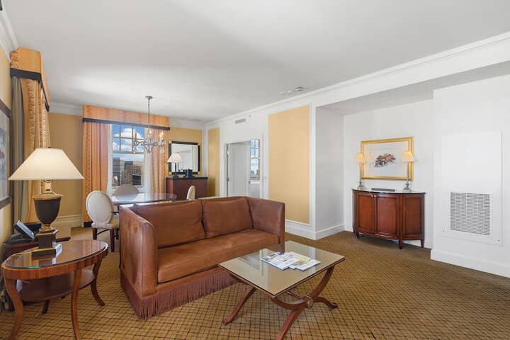 Room 78 of 207