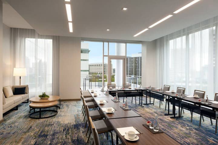 Meeting facility