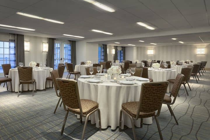 Ballroom/Hall 87 of 130