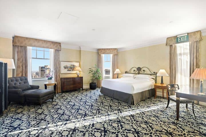 Room 59 of 207