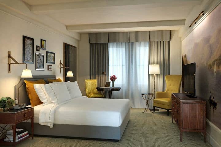 Room 27 of 115